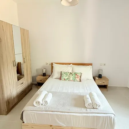 아파트 Nikolas Ground Floor 2bd With Free Parking
